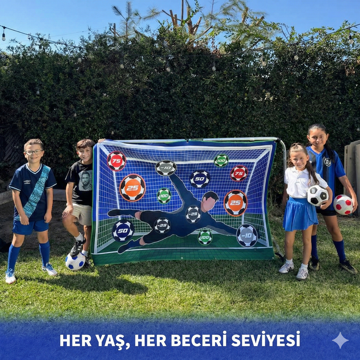 Futbol Matı Ve Topu