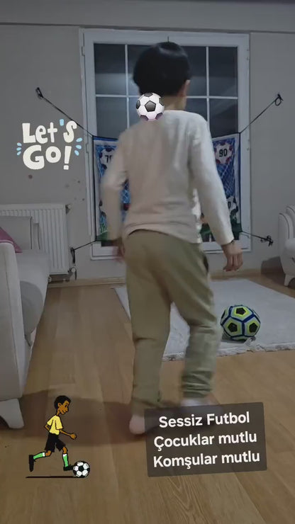 Futbol Matı Ve Topu